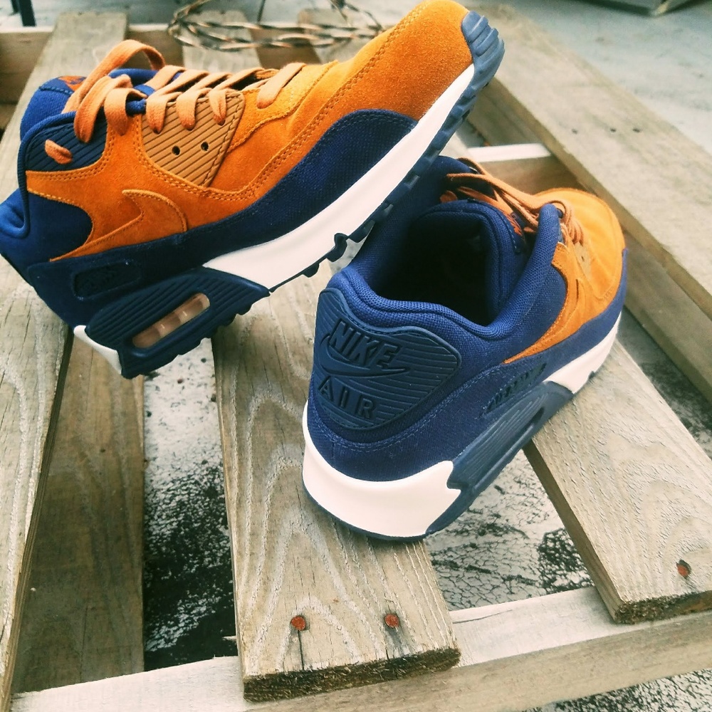 --SOLD--'VNDS Air Max 90 Premium 'Ale Brown'
